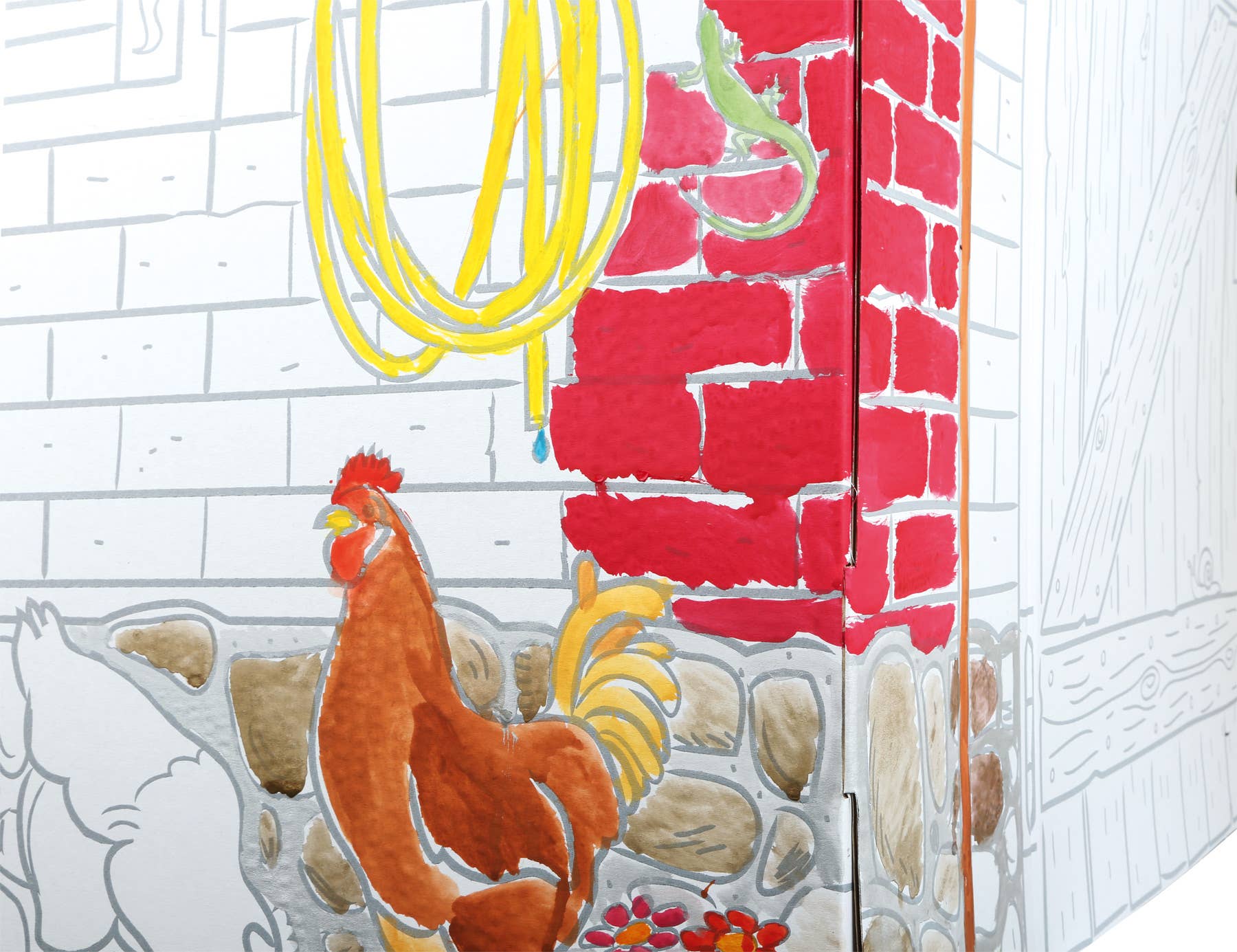 Casinha de papelão para colorir e brincar